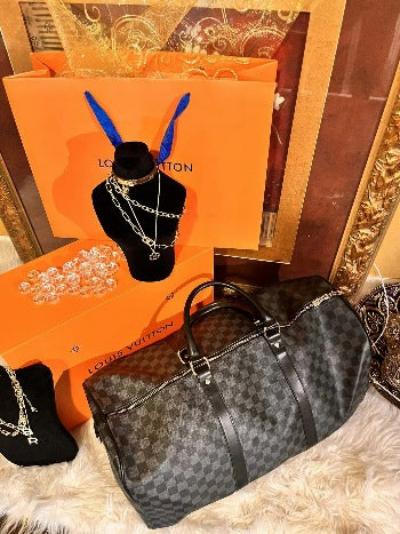 Luxe Escape Travel Bag