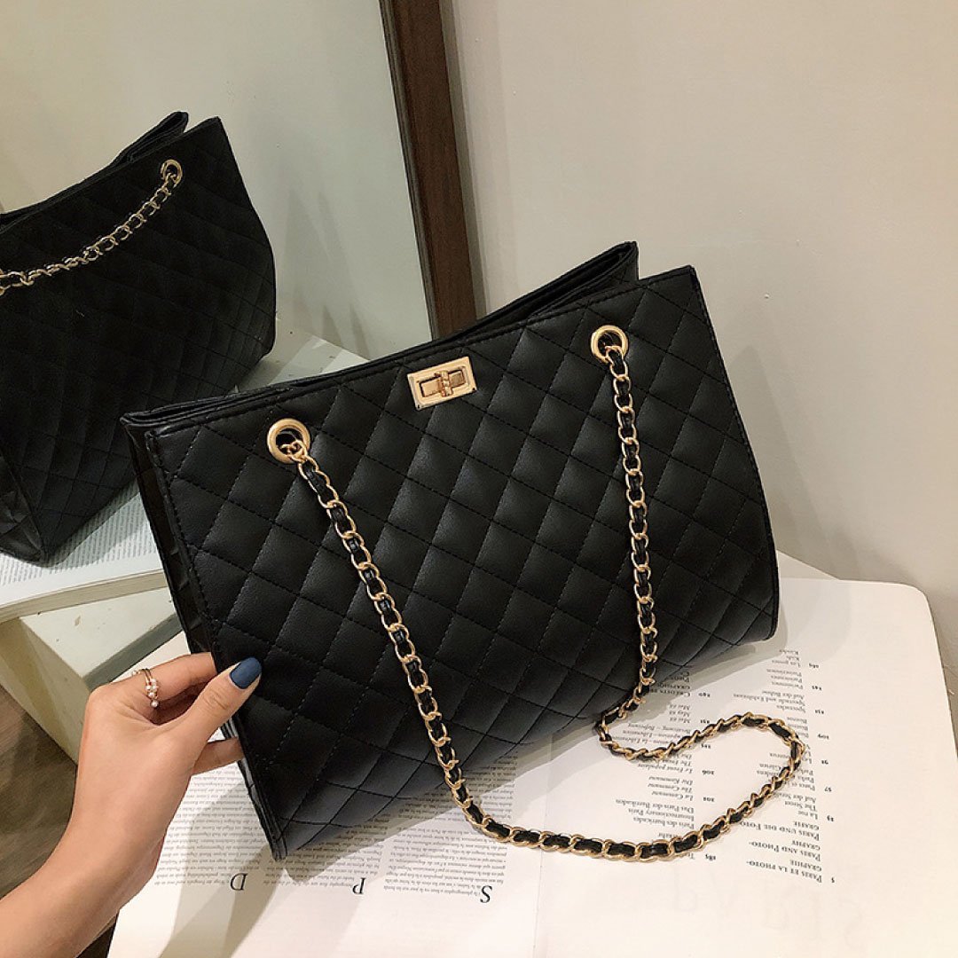 The Paris Quilted Chain Tote