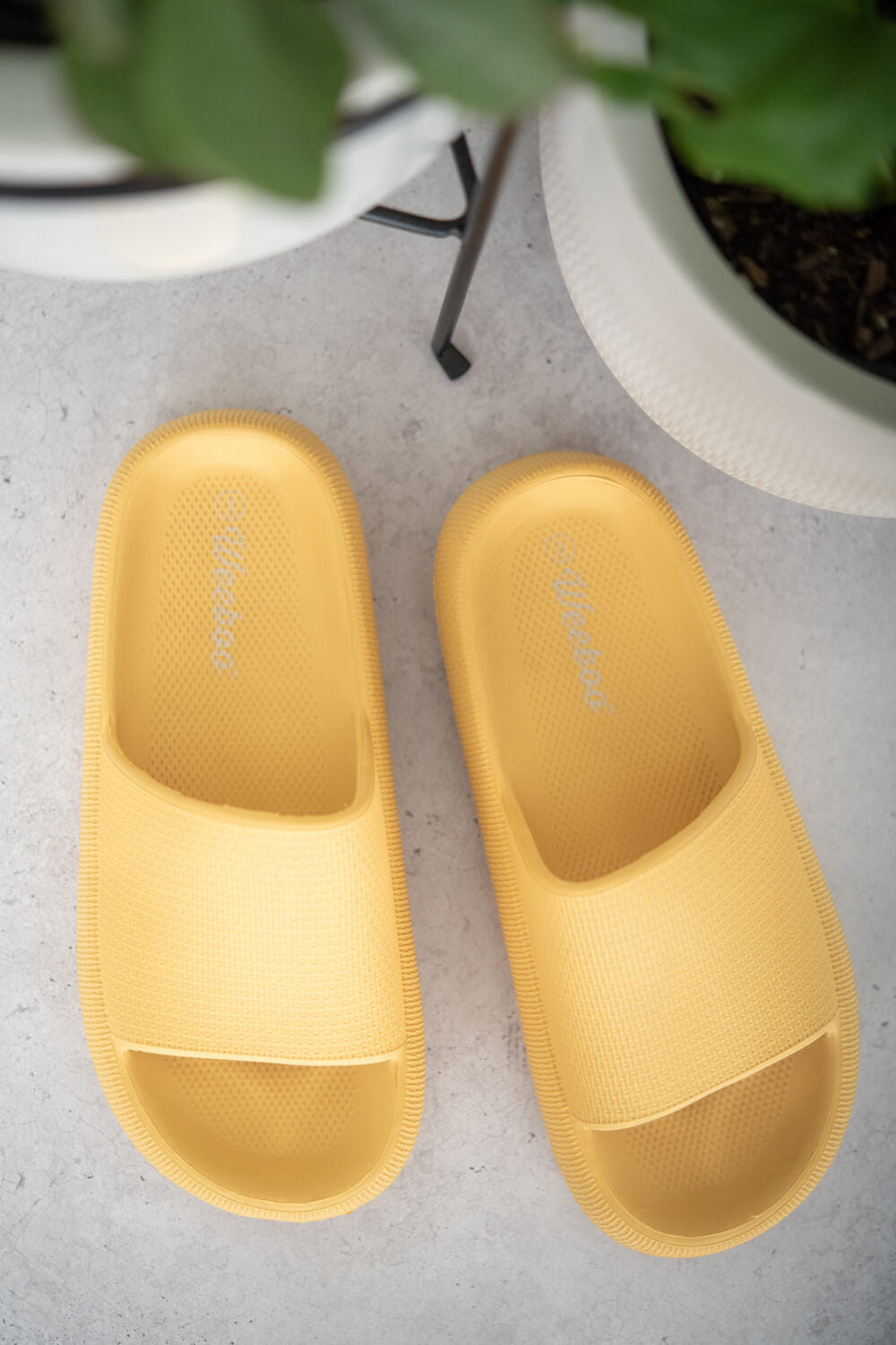 The Capri Slide – Sunshine Yellow