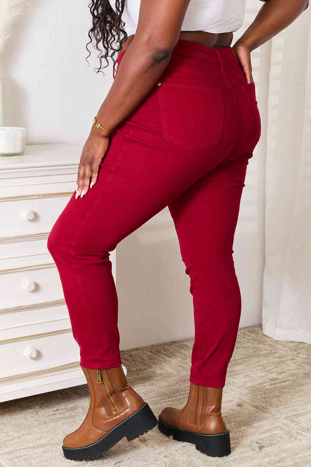 Scarlet High-Rise Skinny Jeans