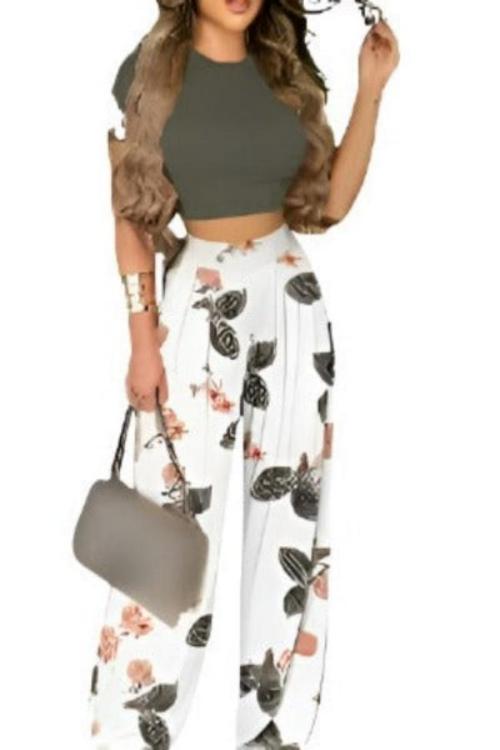 Botanical Breeze Two-Piece Set
