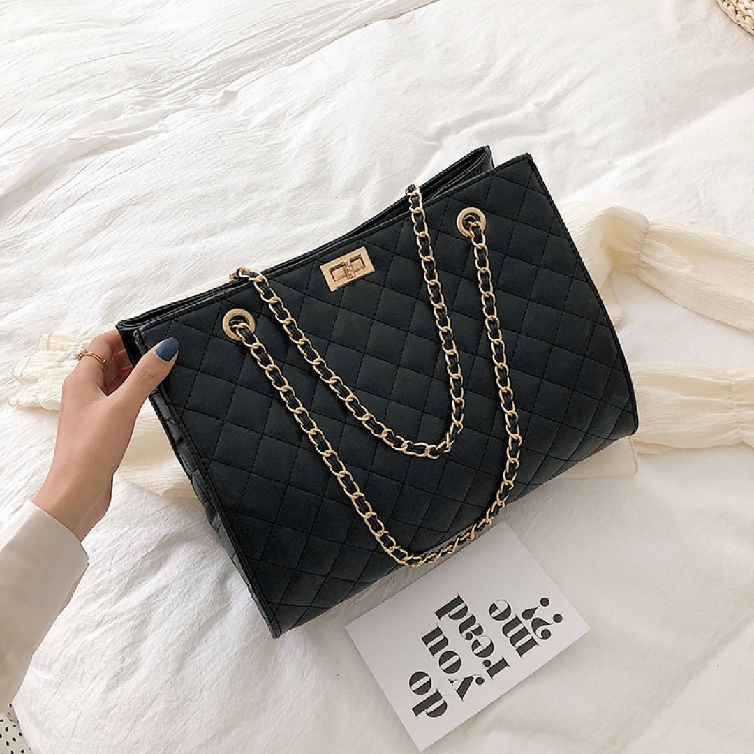 The Paris Quilted Chain Tote