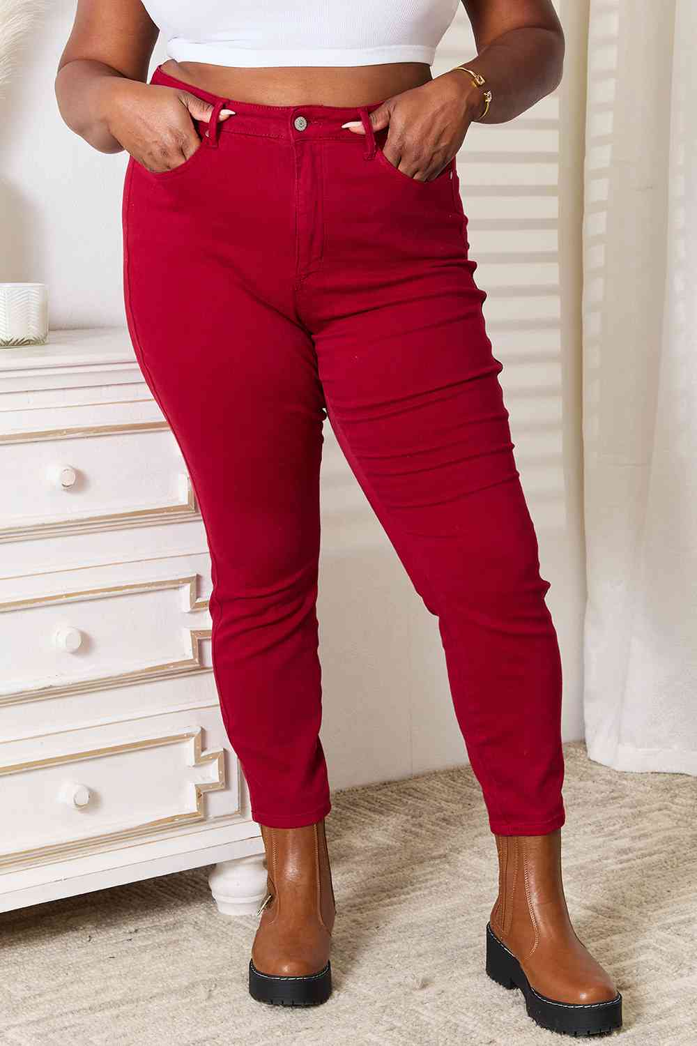 Scarlet High-Rise Skinny Jeans