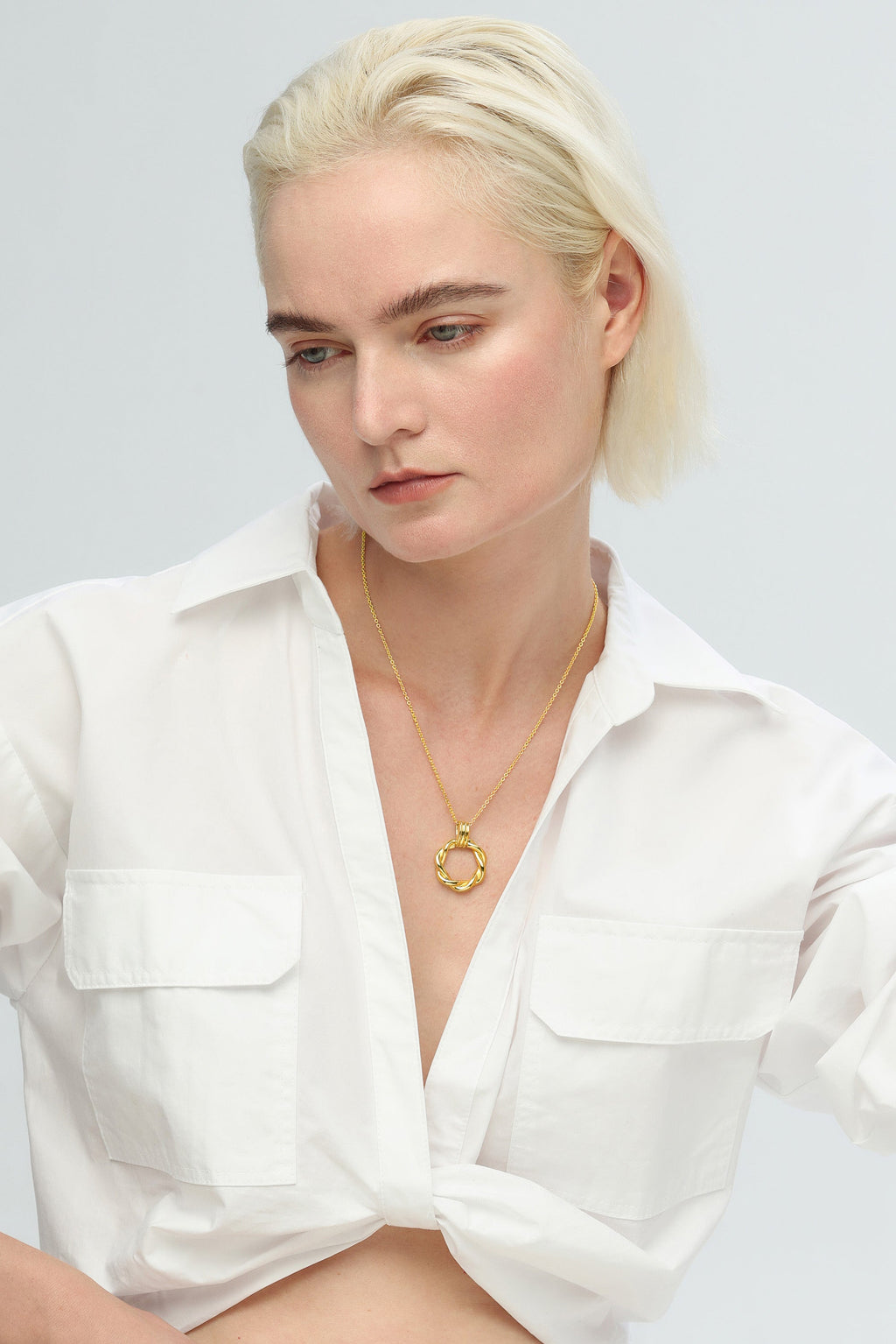 Auréa Twisted Gold Pendant Necklace